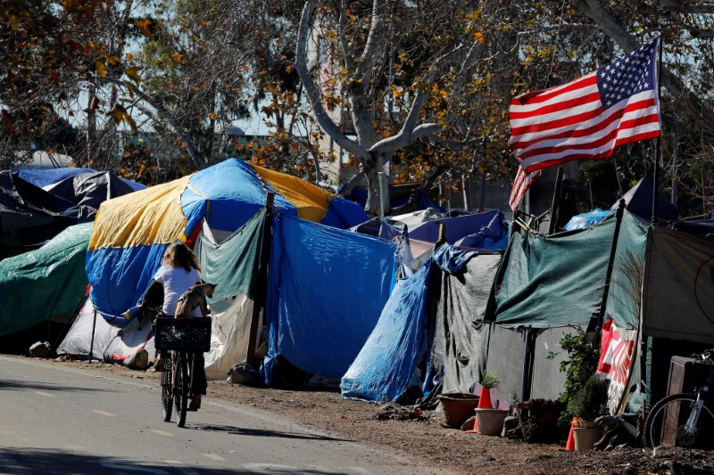 Sans-abri en Californie: un mode de vie devenu courant